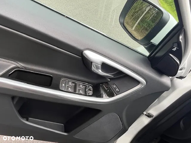 Volvo XC 60 - 10