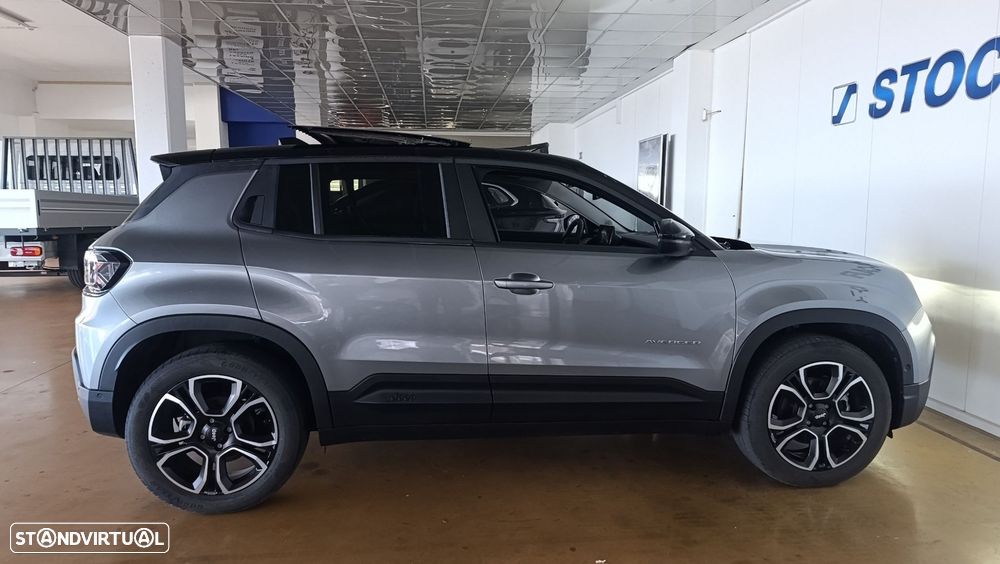Jeep Avenger - 2