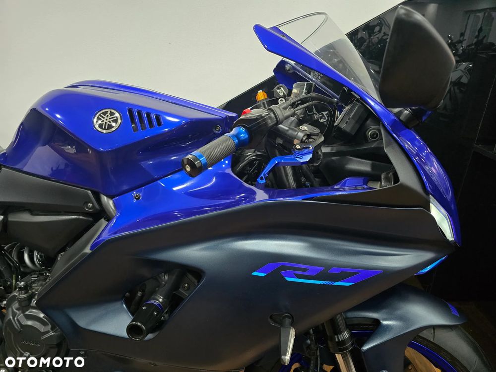 Yamaha R7 - 23