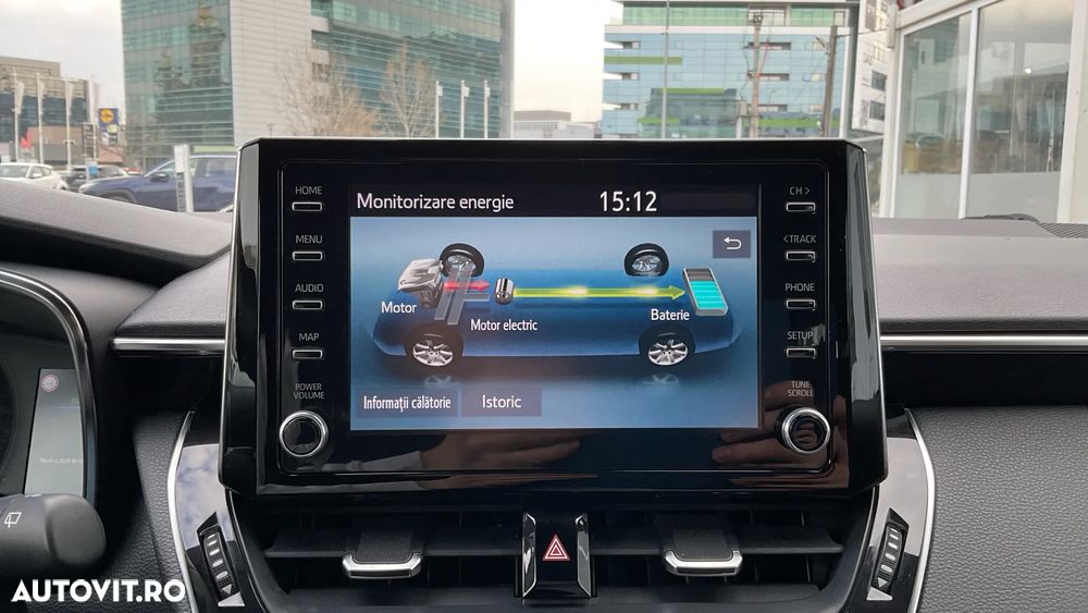 Toyota Corolla 1.8 HSD Business - 22