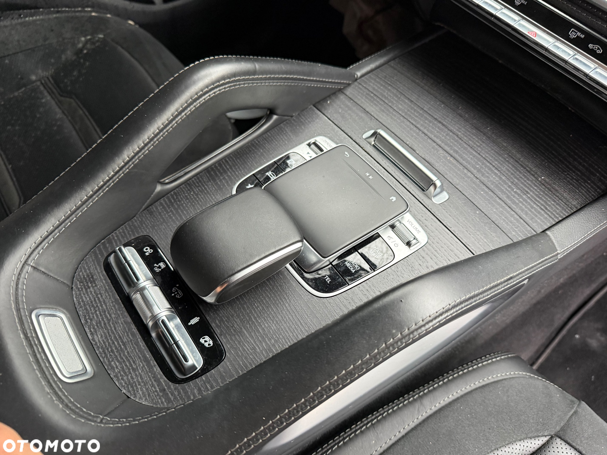 Mercedes-Benz GLE AMG 53 4Matic+ AMG Speedshift TCT 9G AMG Line Advanced Plus - 24
