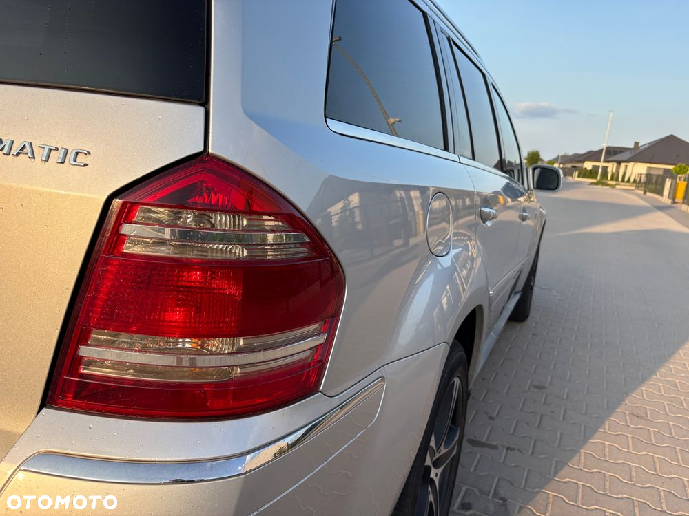 Mercedes-Benz GL 320 CDI - 16