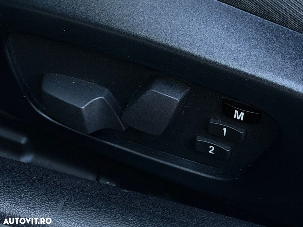 BMW Seria 3 - 22