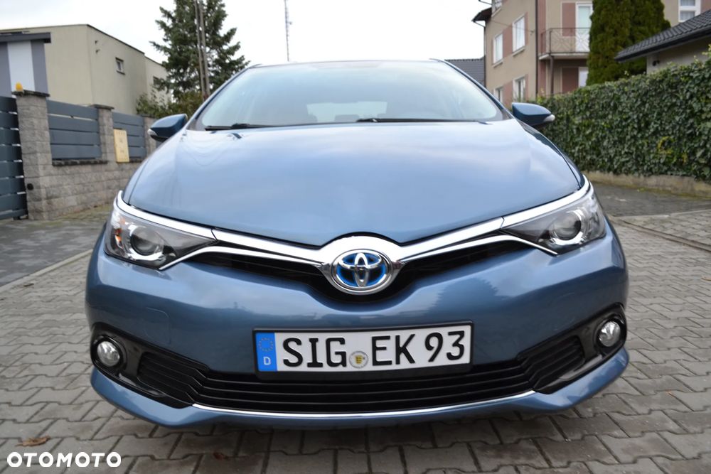 Toyota Auris - 12