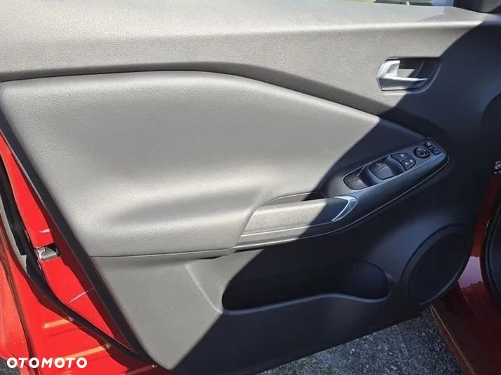 Nissan Juke 1.0 DIG-T Acenta DCT - 10