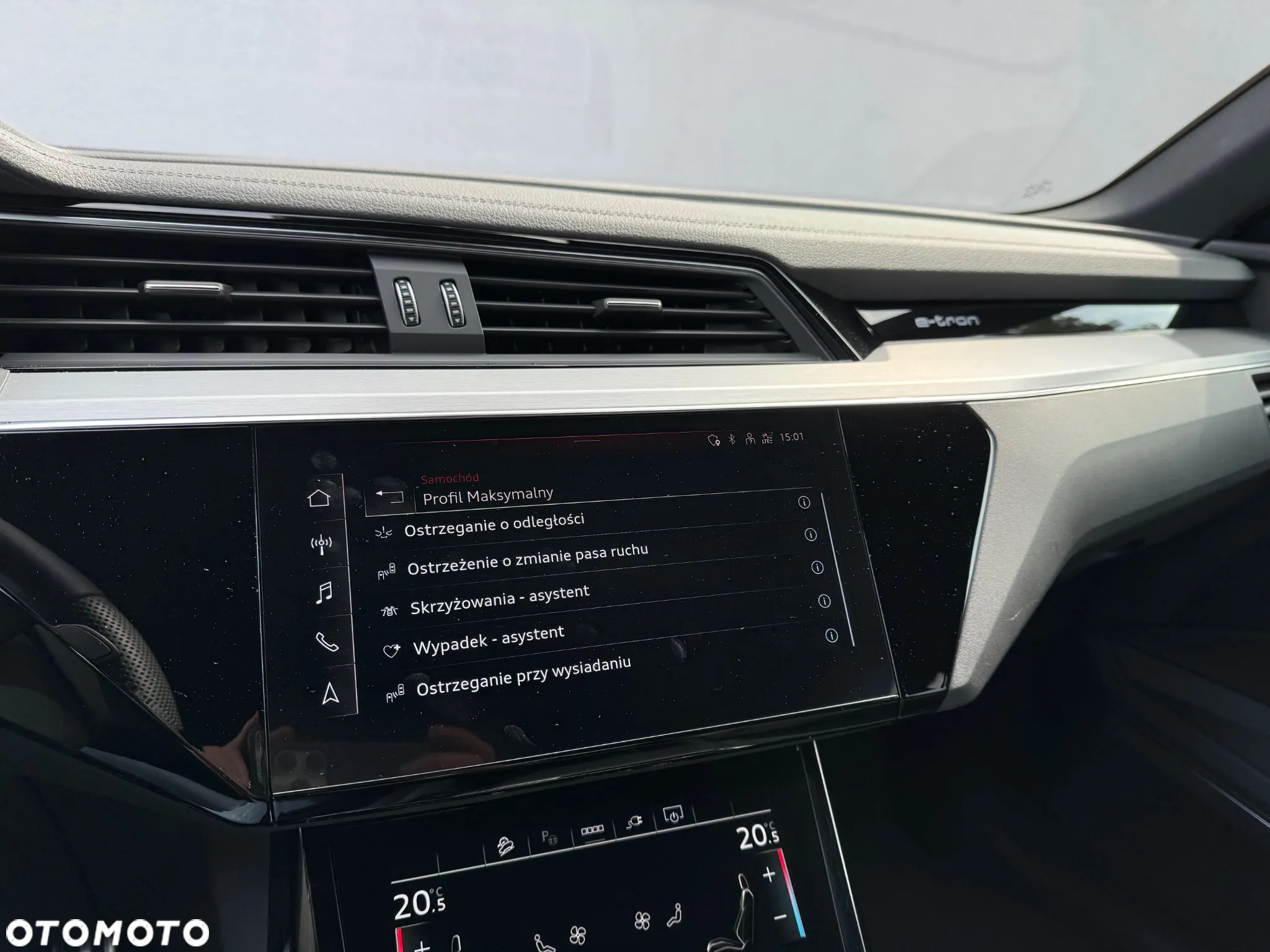 Audi Q8 e-tron 55 114kWh Quattro S Line - 17