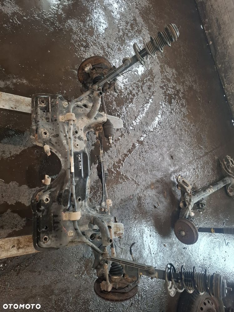 ZWROTNICA PRAWA MCPHERSON AMORTYZATOR PRZÓD FIAT TIPO II 1.4 16V - 1