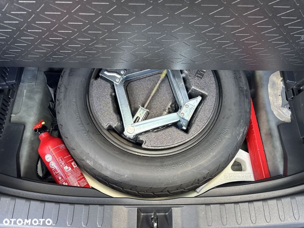 Toyota RAV4 2.5 Hybrid Comfort 4x2 - 17
