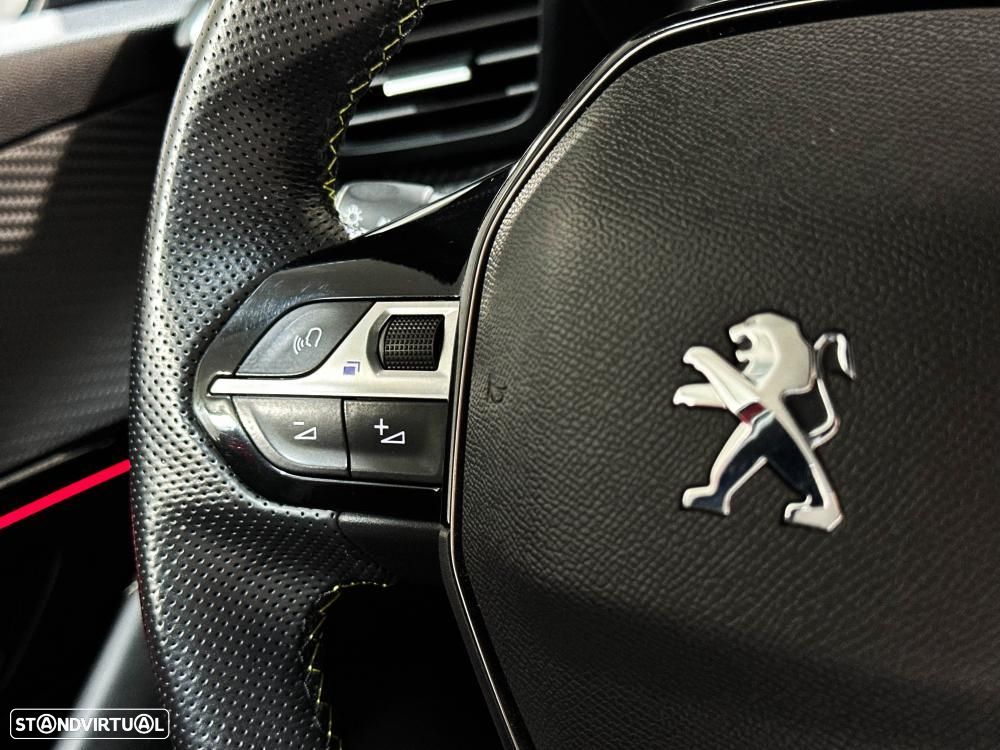 Peugeot e-208 50 kWh GT Pack - 38