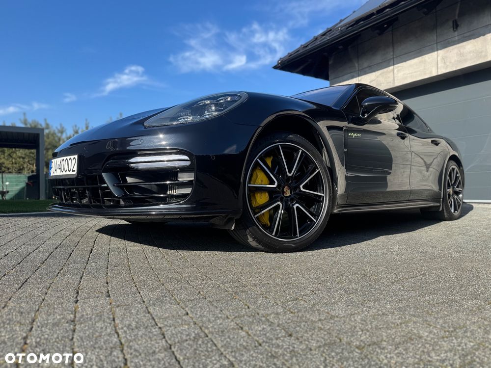 Porsche Panamera Turbo S E-Hybrid - 1