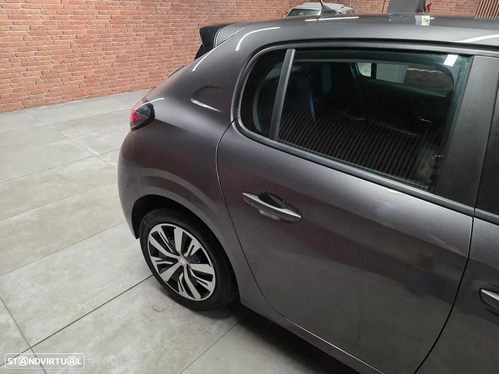 Peugeot 208 1.5 BlueHDi Active — fotografia 26