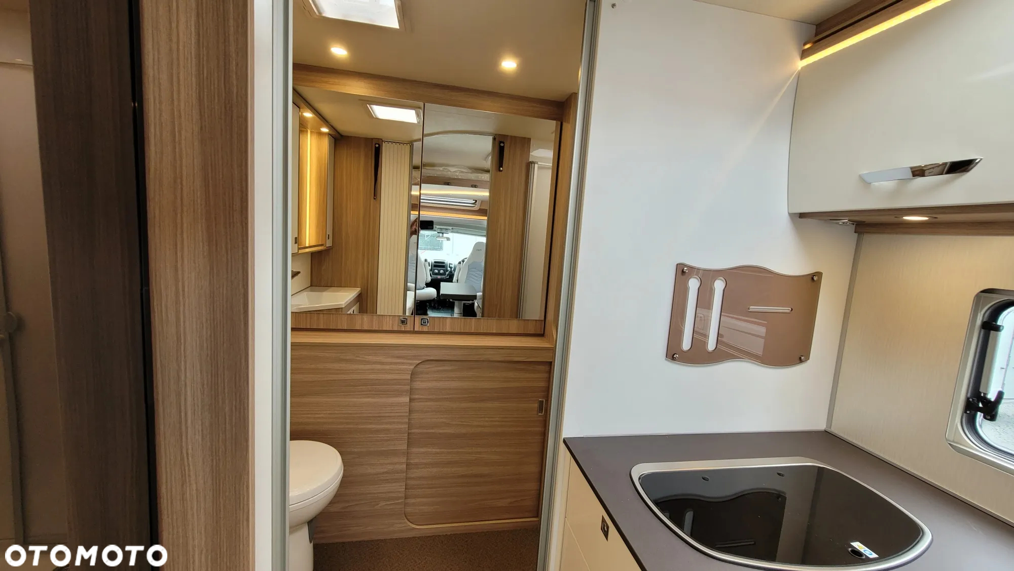 Burstner Delfin T 680 G | wersja HARMONY LINE | MAX DOPOSAŻONY | klimatyzacja stacjonarna, markiza, bagażnik rowerowy, kamera, wersja zimowa - 14