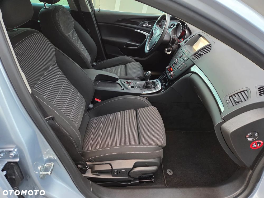 Opel Insignia 2.0 CDTI Design Edition - 9