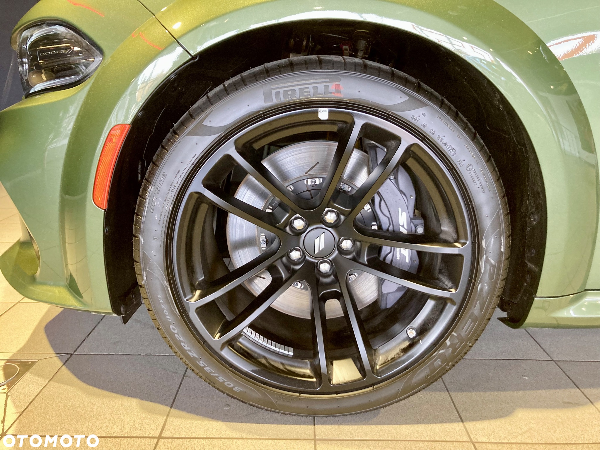 Dodge Charger 6.4 Scat Pack Widebody - 14
