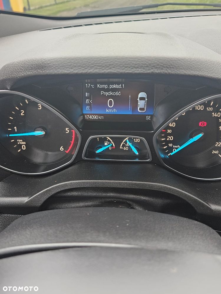 Ford Kuga 2.0 TDCi AWD ST-Line - 23
