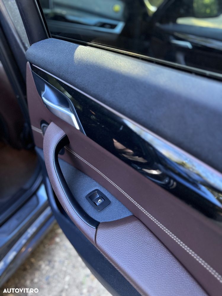 BMW X1 xDrive20d - 31