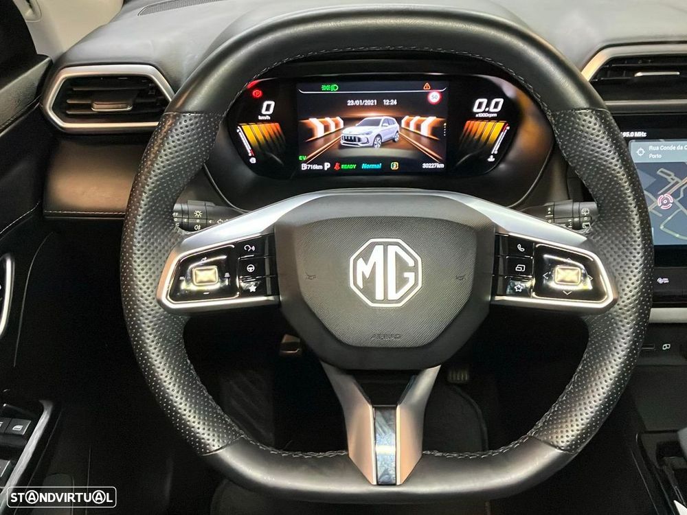 MG ZS - 11