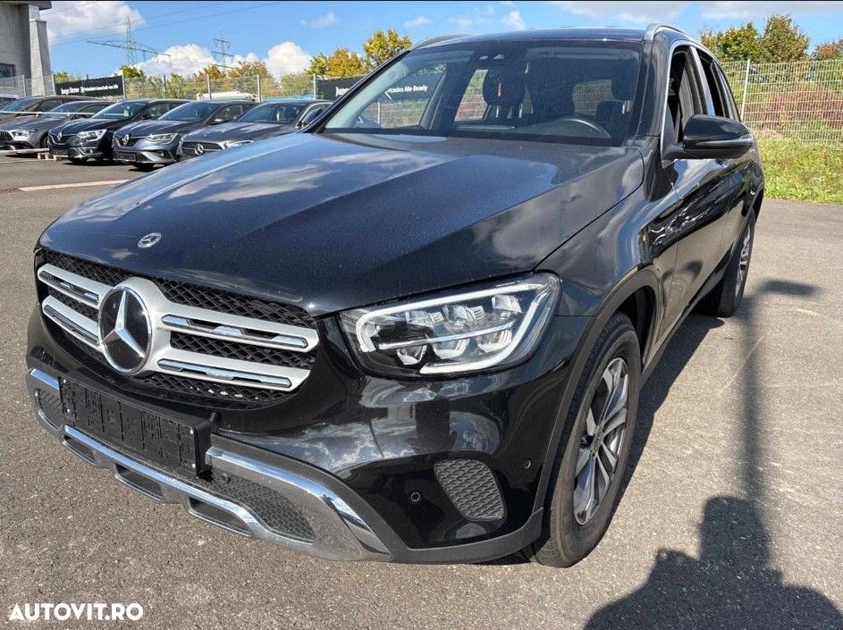 Mercedes-Benz GLC 300 d 4MATIC - 1