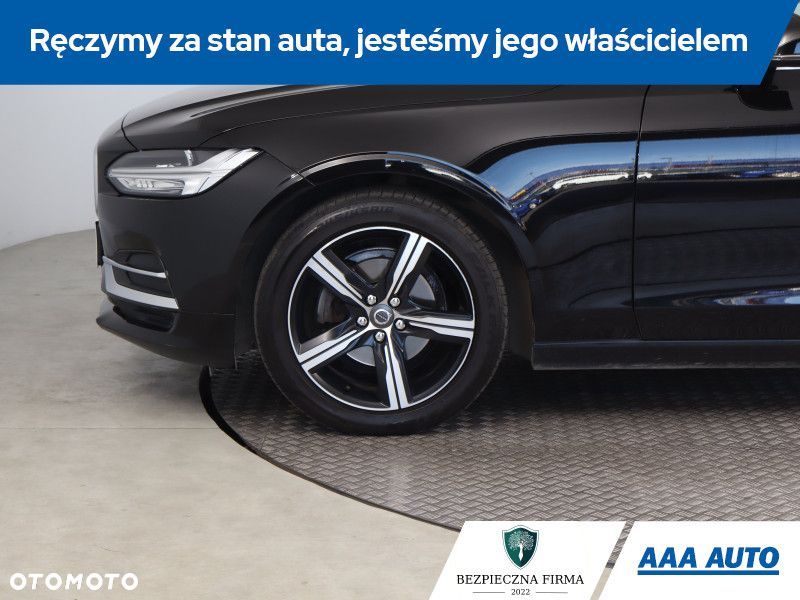 Volvo V90 - 16