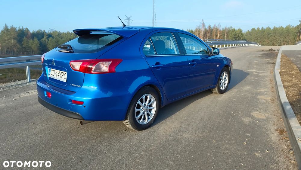 Mitsubishi Lancer - 4