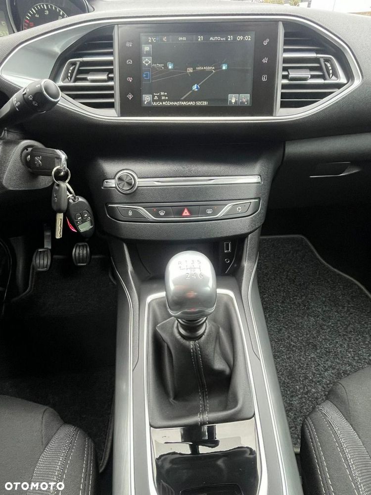 Peugeot 308 HDi FAP 150 Allure - 33