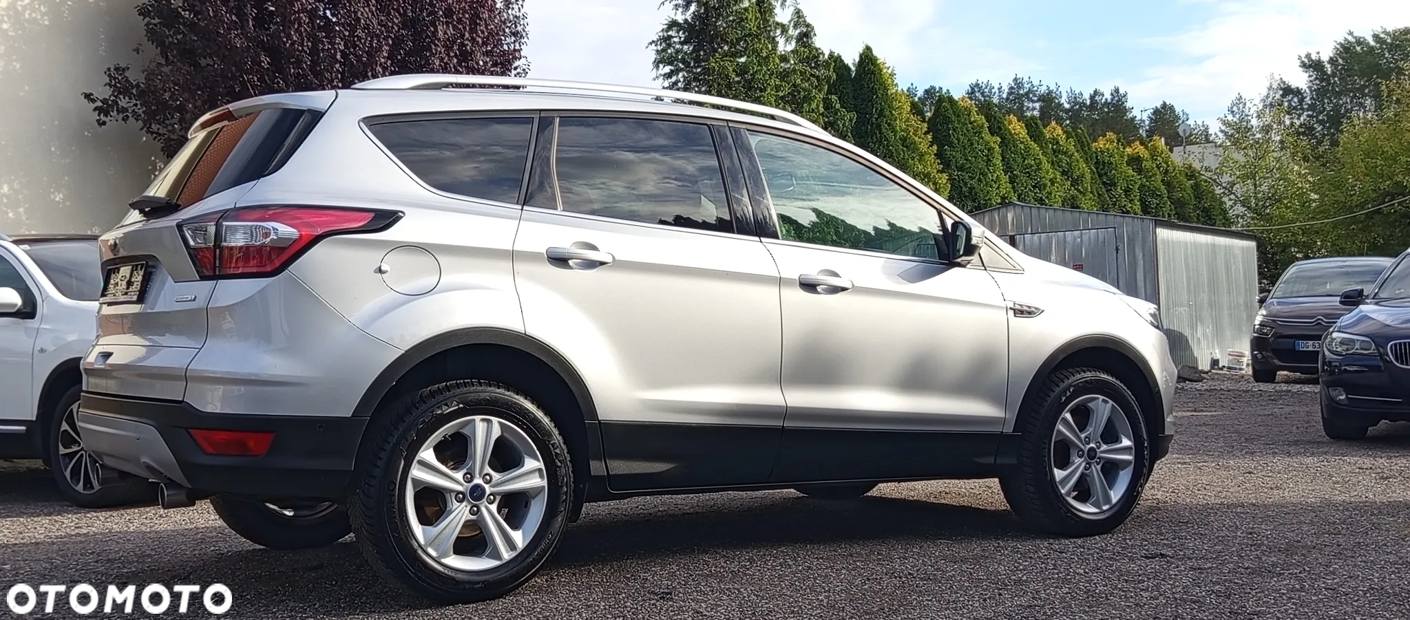 Ford Kuga - 4