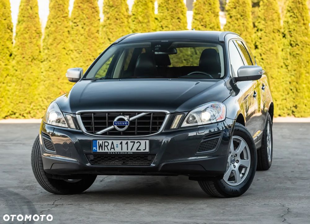 Volvo XC 60 2.4D AWD Momentum - 5