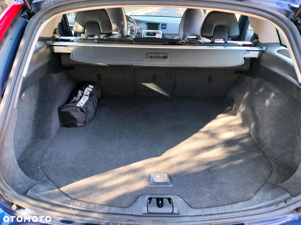 Volvo V60 T3 Ocean Race - 11