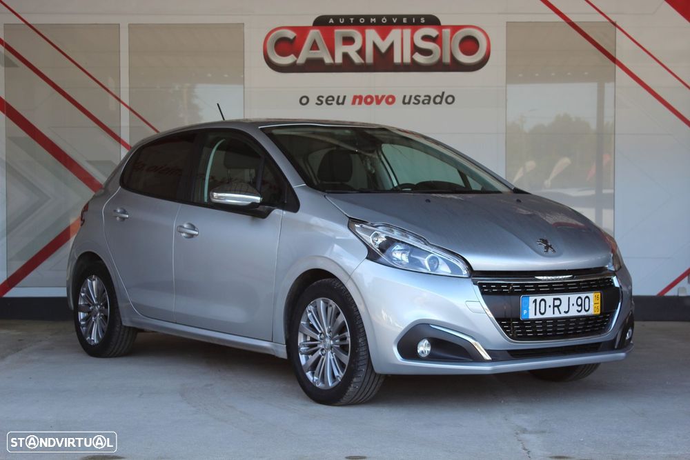 Peugeot 208 1.2 PureTech Style - 1