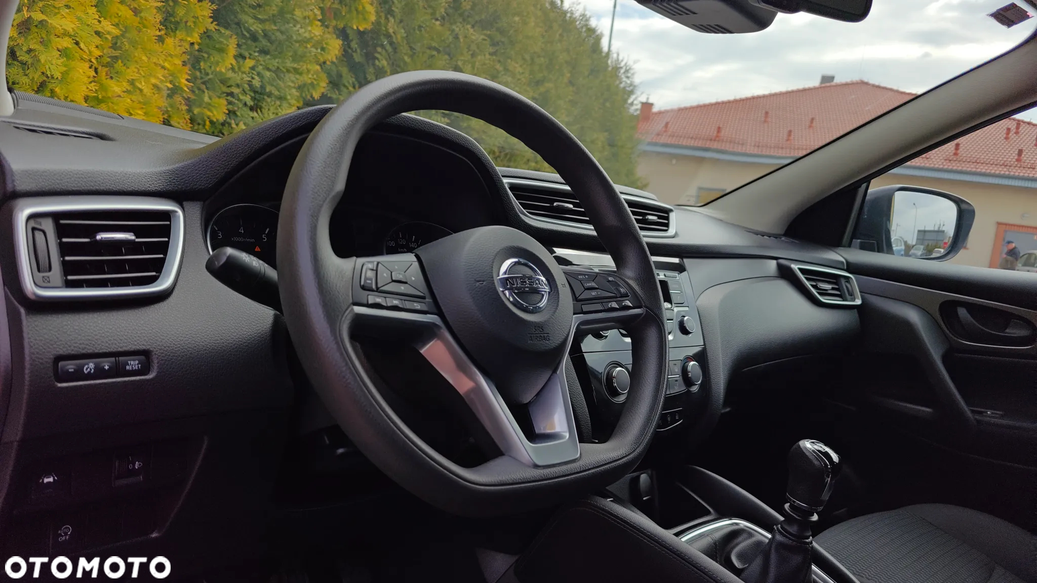 Nissan Qashqai 1.2 DIG-T Acenta EU6 - 29