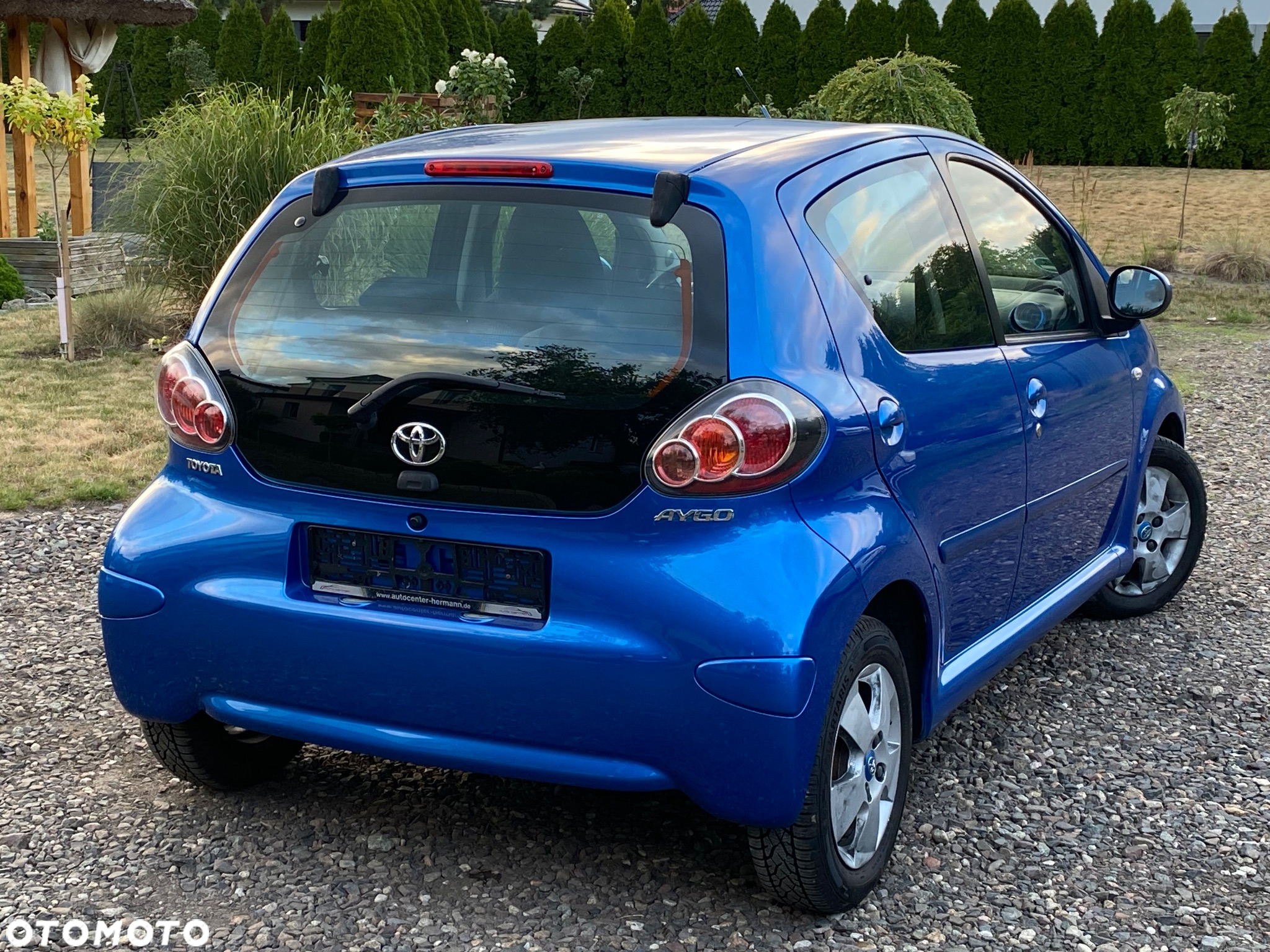 Toyota Aygo x-business - 12