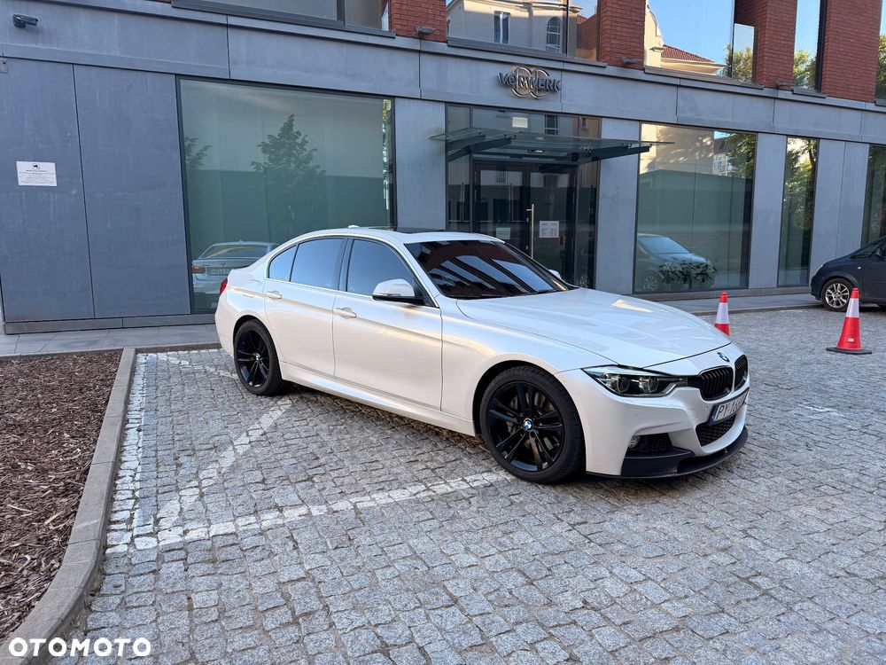 BMW Seria 3 340i M Sport - 11