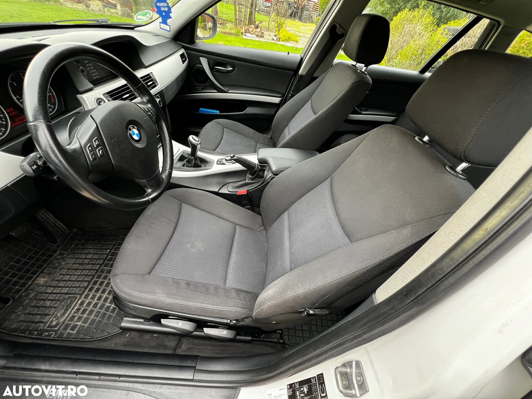 BMW Seria 3 316d - 14