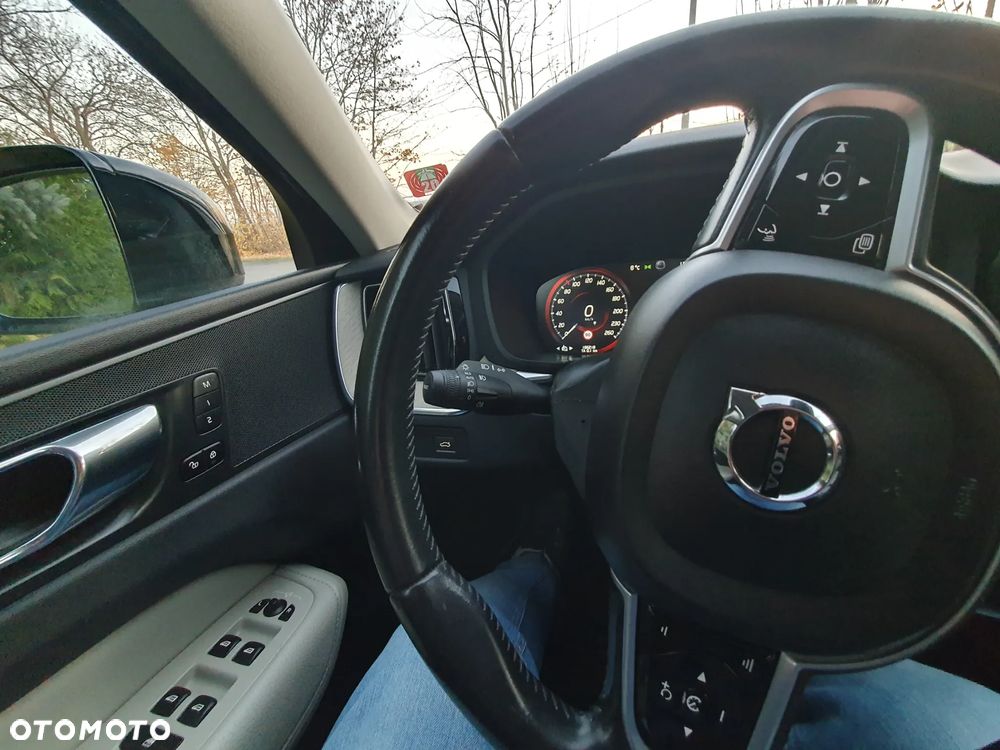 Volvo XC 60 D4 Geartronic Momentum - 15