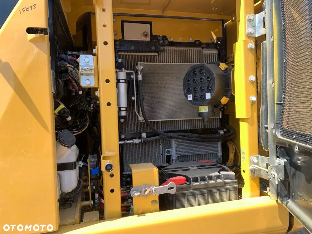 Caterpillar 313GC - 12