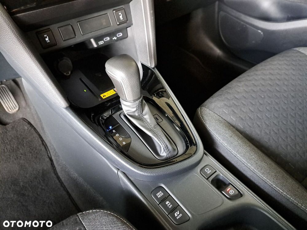 Toyota Yaris Cross Hybrid 1.5 Style - 28