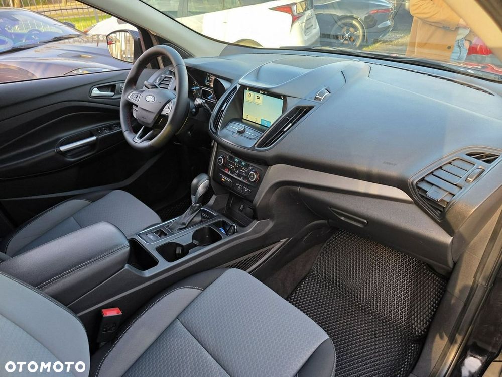 Ford Kuga 1.5 EcoBoost 4WD Trend - 26