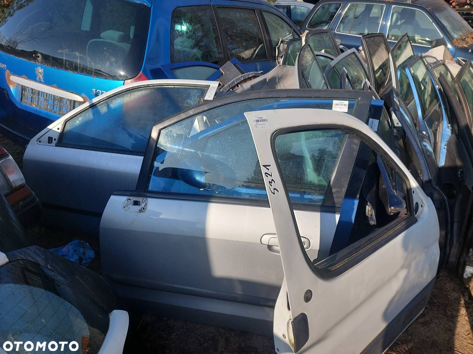 DRZWI KOMPLETNE LEWY PRZÓD MAZDA PREMACY I 18G - 5
