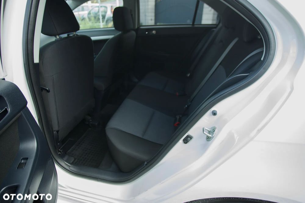 Mitsubishi Lancer 1.8 Clear Tec Intense - 23