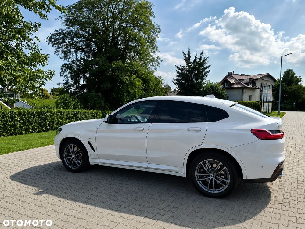 BMW X4 xDrive25d sport - 4