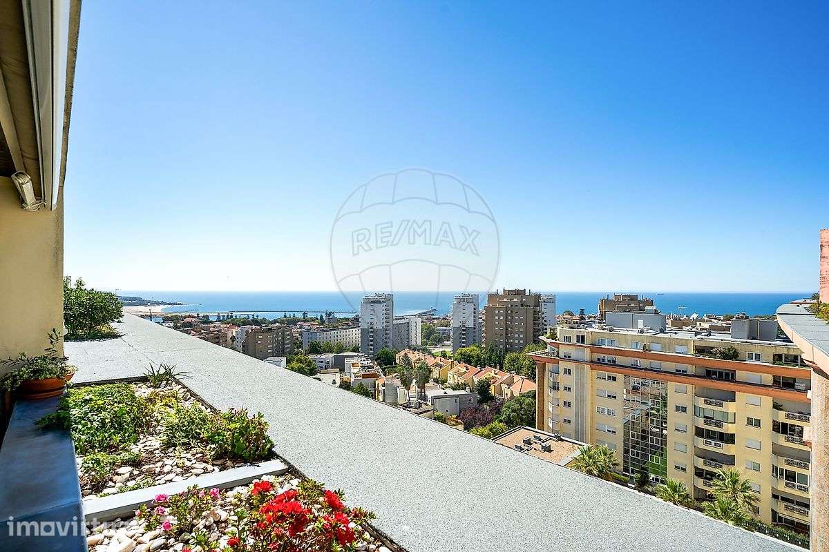 Apartamento T4 para venda