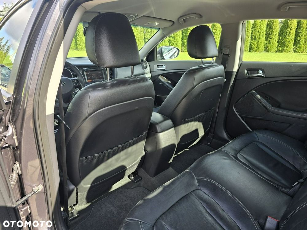 Kia Optima - 20