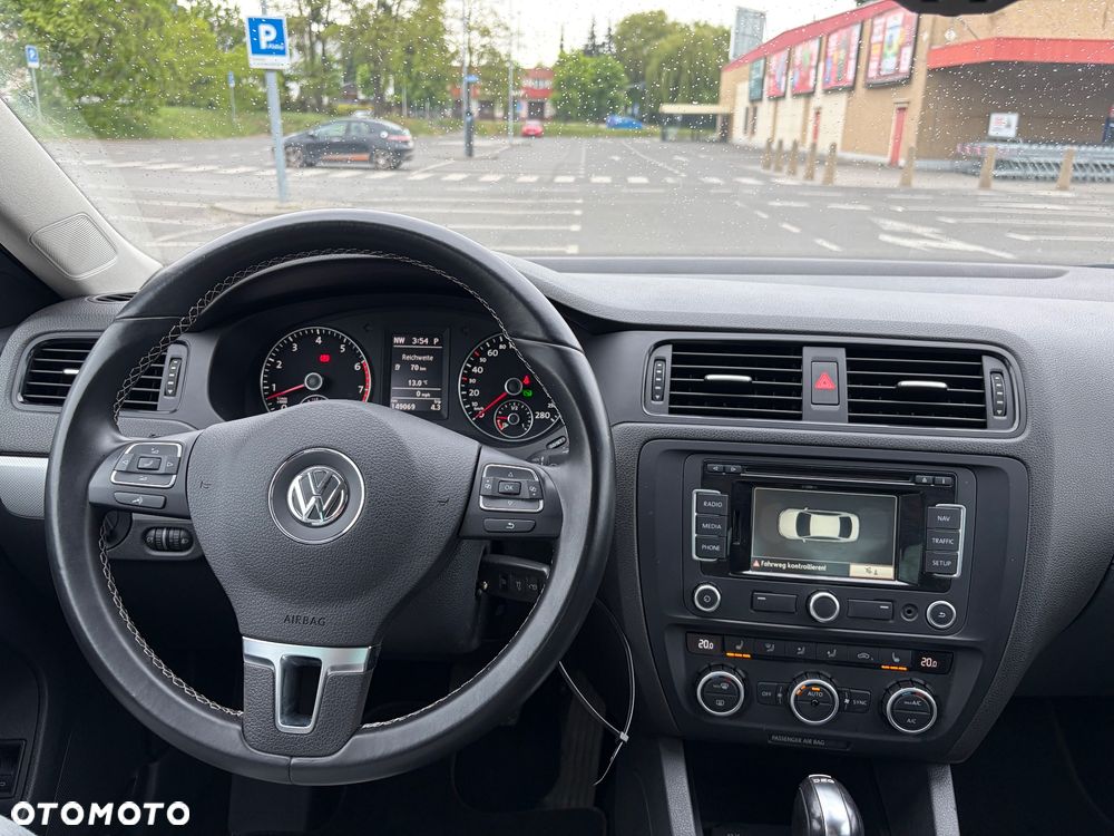 Volkswagen Jetta 1.4 TSI DSG Match - 5