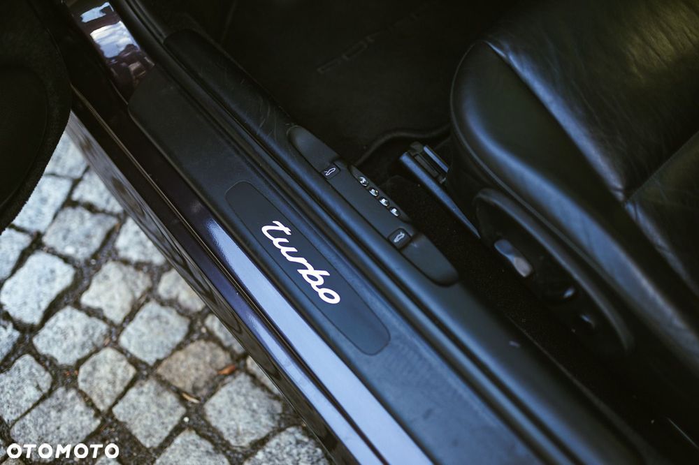 Porsche 911 - 16