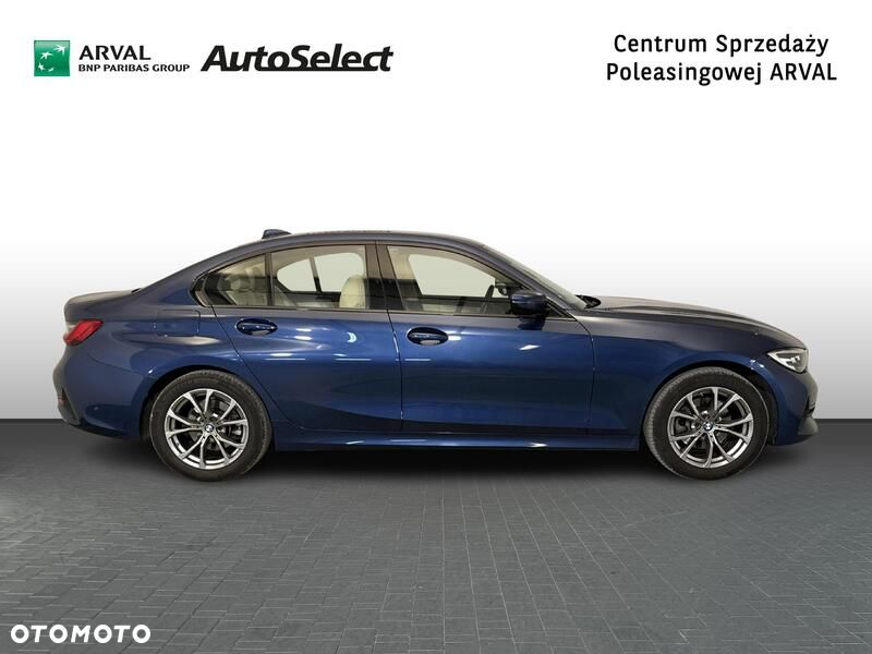 BMW Seria 3 320i Sport Line - 7