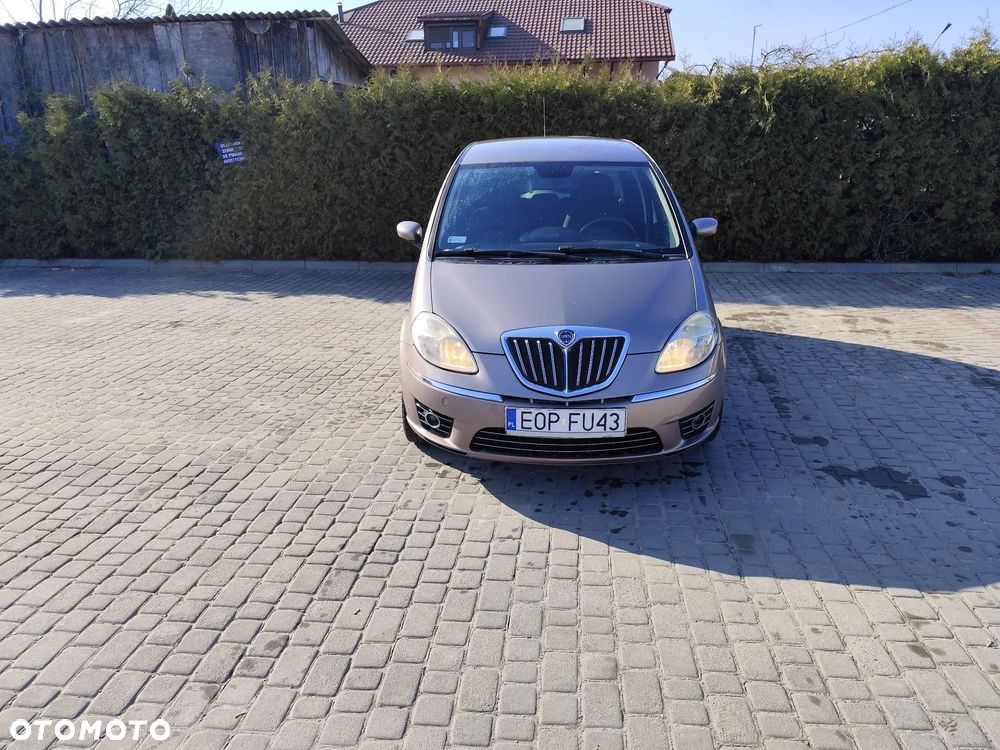 Lancia Musa 1.3 Multijet 16v Oro - 10