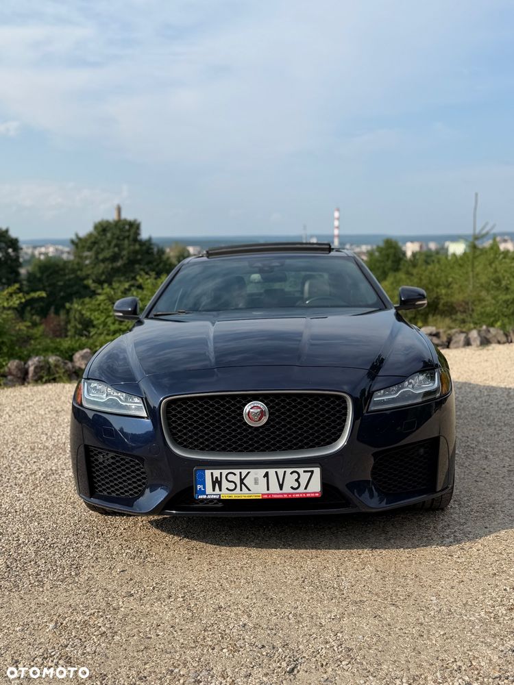 Jaguar XF 3.0 V6 S - 2