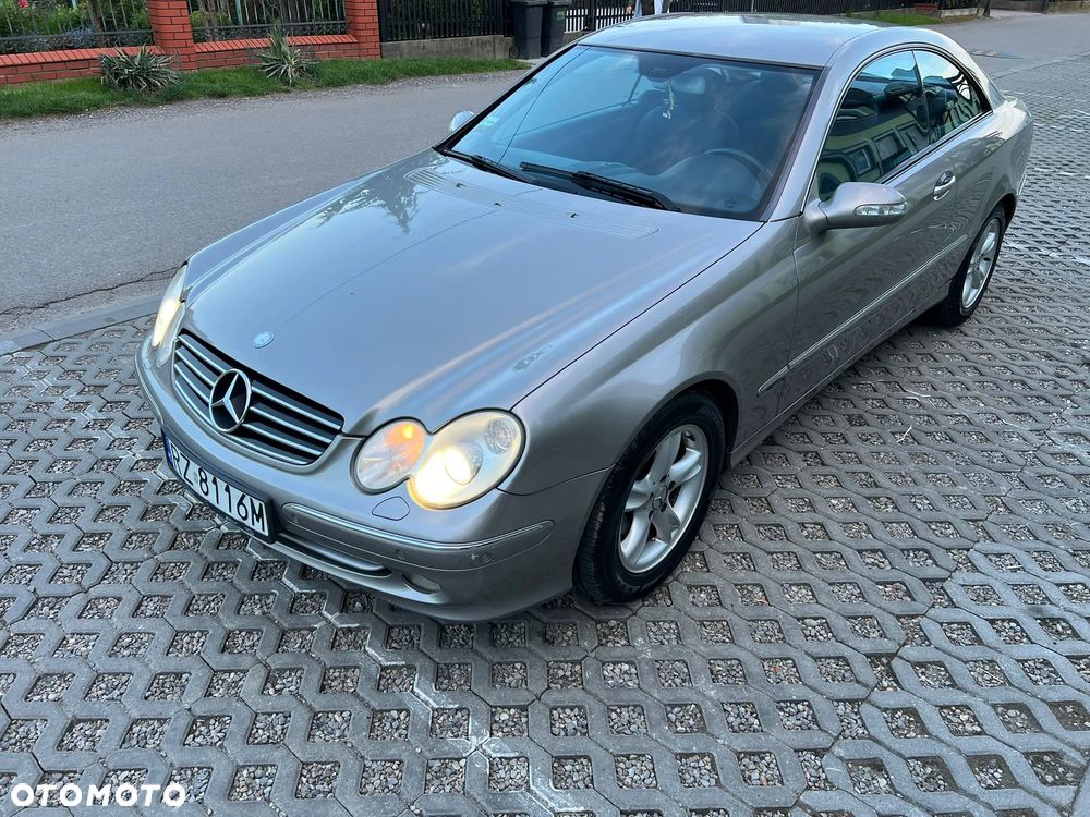 Mercedes-Benz CLK - 2