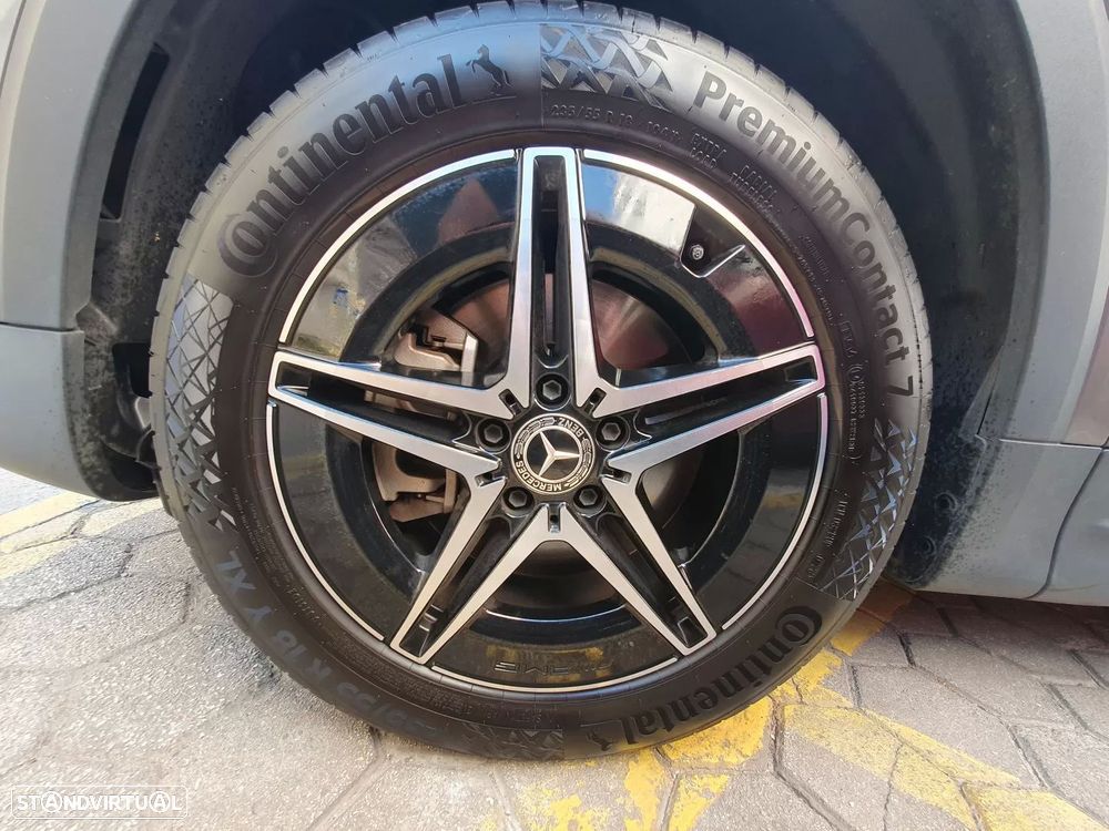 Mercedes-Benz EQB 300 4Matic AMG Line - 21