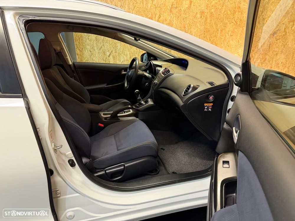 Honda Civic Tourer 1.6 i-DTEC Sport - 11
